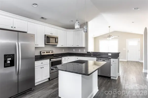 313 E 24th ST, Kannapolis, NC 28083