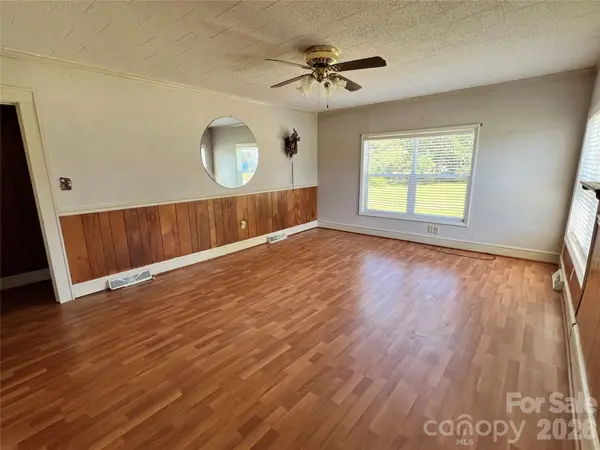443 Smith ST, Albemarle, NC 28001