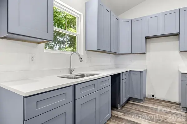503 E Dunlap ST, Lancaster, SC 29720