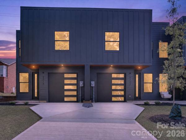 2725 Watson DR, Charlotte, NC 28208