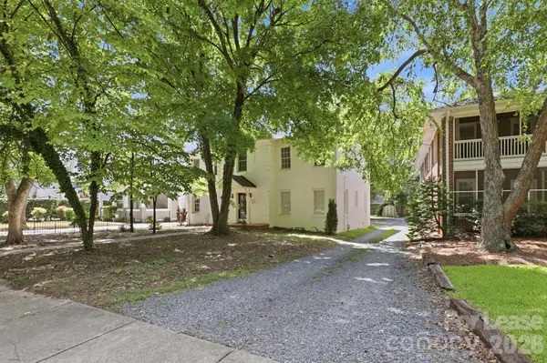 2112 Crescent AVE #3, Charlotte, NC 28207