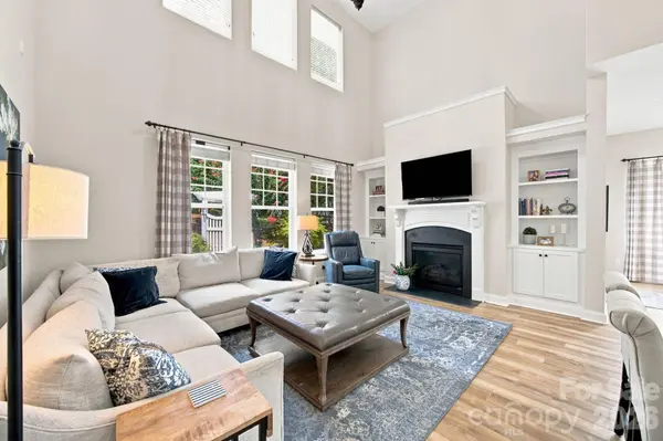 8025 Cottsbrooke DR, Huntersville, NC 28078