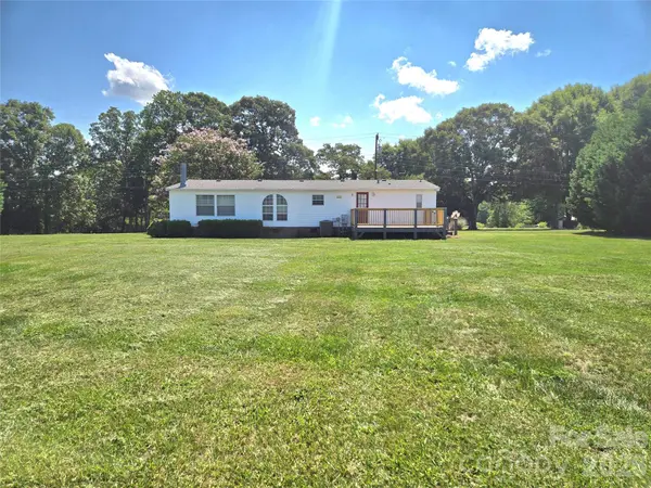 3449 Yount RD, Newton, NC 28658