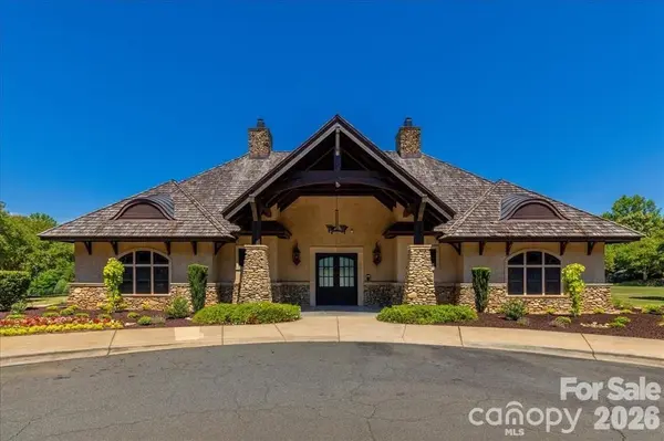 519 Meadow Sweet LN, Waxhaw, NC 28173