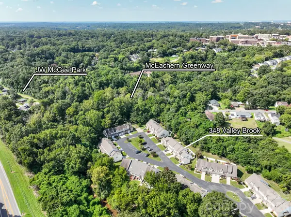 348 Valley Brook LN SE, Concord, NC 28025