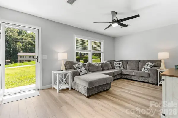 132 Blue Ridge RD, State Road, NC 28676