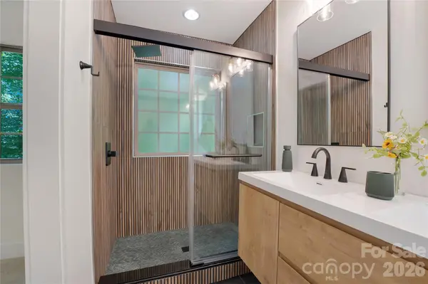 6316 Grove Park BLVD, Charlotte, NC 28215