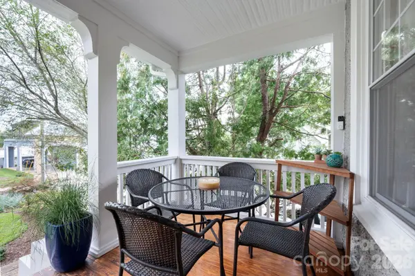 46 E Chestnut ST, Asheville, NC 28801