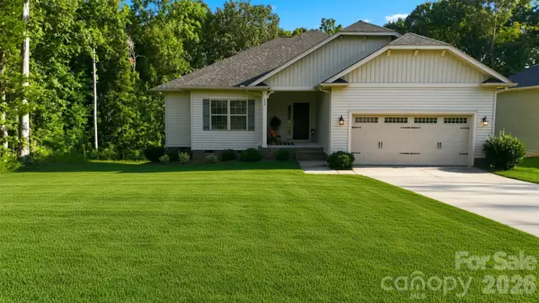 140 Wylie TRL, Statesville, NC 28677