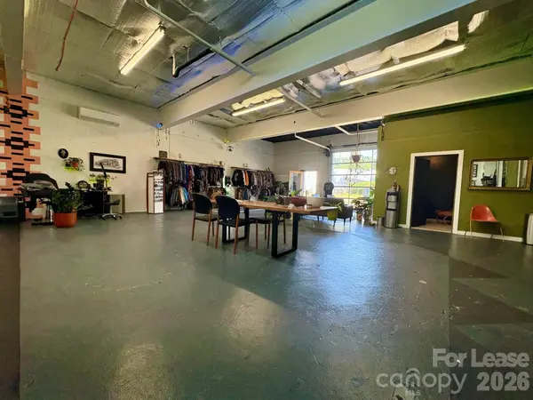 244 Short Coxe AVE #130, Asheville, NC 28801