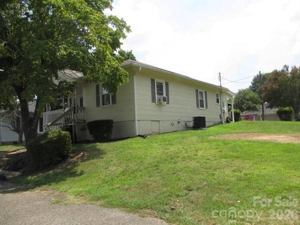 580 High ST, Cramerton, NC 28032