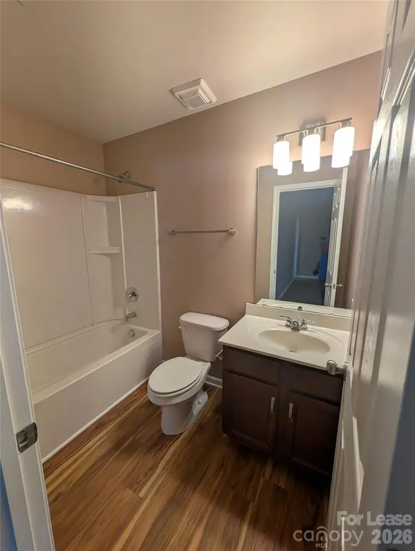 2004 Farm Pond RD, Indian Trail, NC 28079