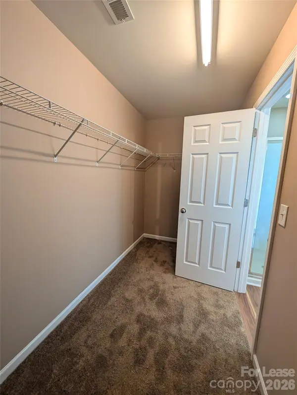 2004 Farm Pond RD, Indian Trail, NC 28079