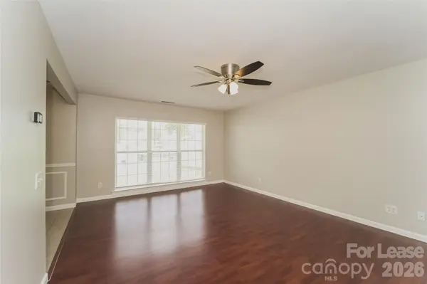 2045 Mallard Pine CT, Charlotte, NC 28262