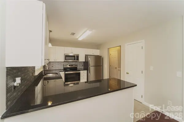 2045 Mallard Pine CT, Charlotte, NC 28262