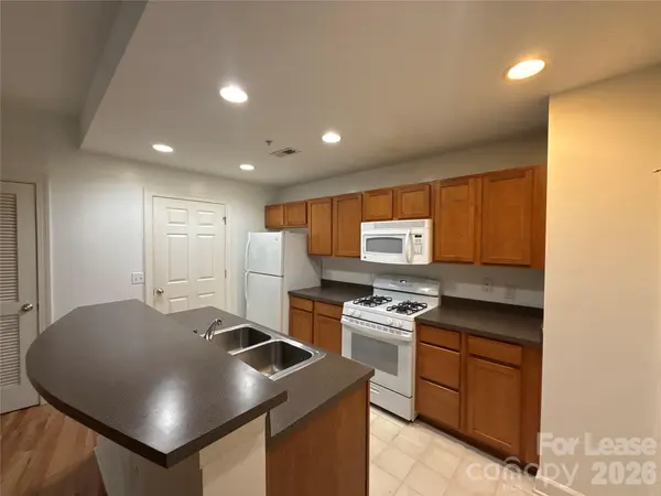 718 W Trade ST #408, Charlotte, NC 28202