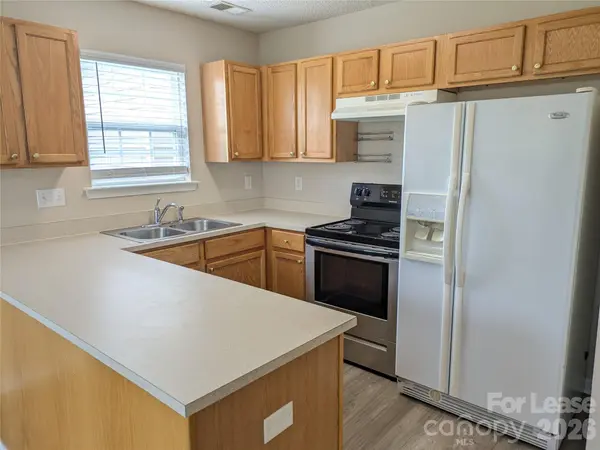 2151 Wexford WAY, Statesville, NC 28625