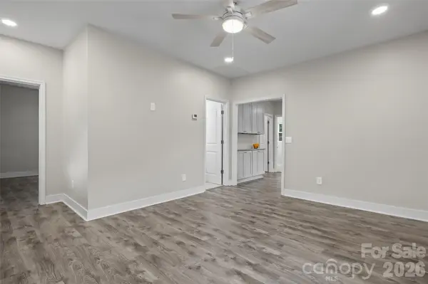 605 Kings Mountain ST, Clover, SC 29710