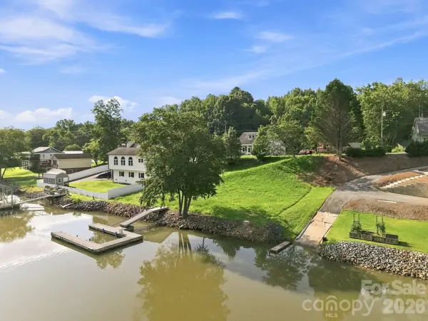 207 Catawba AVE, Hickory, NC 28601