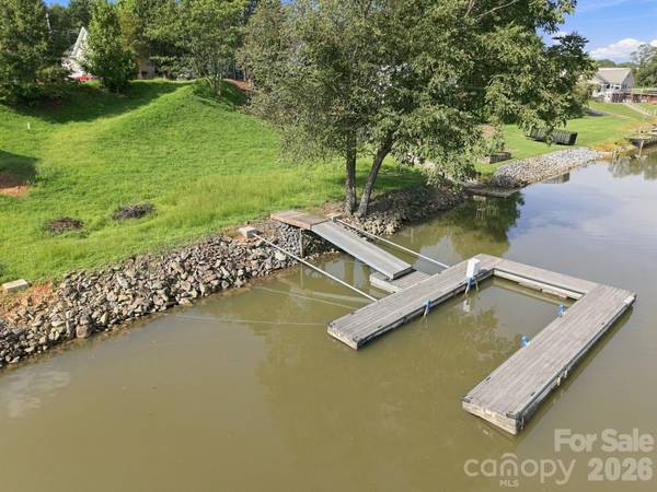 207 Catawba AVE, Hickory, NC 28601