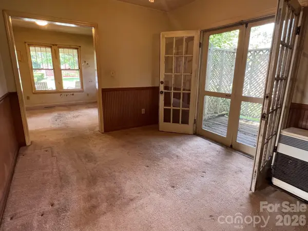 110 Linville ST, Morganton, NC 28655