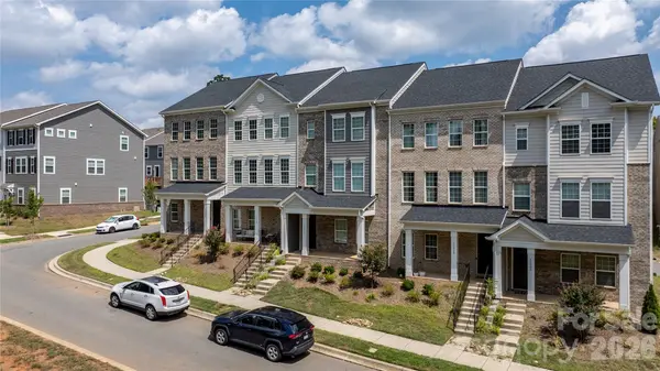 13924 Winmau LN #10, Huntersville, NC 28078