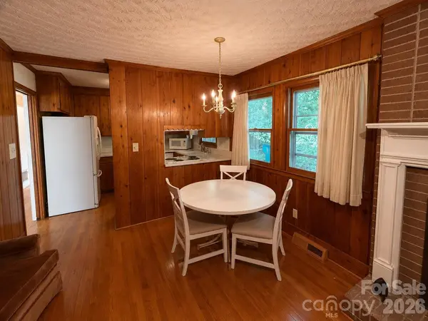 6124 Donna DR, Charlotte, NC 28213