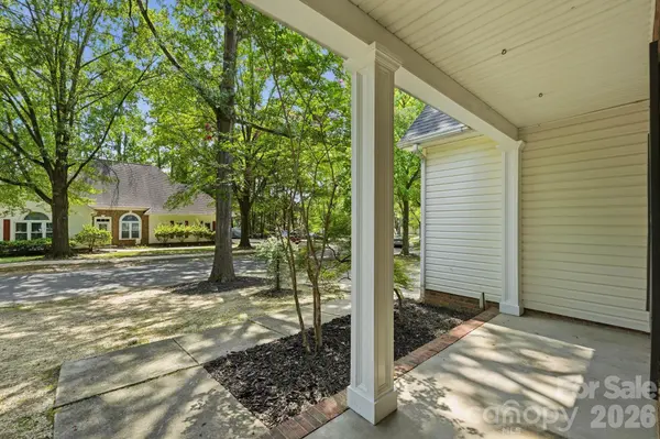 7119 Bevington Woods LN, Charlotte, NC 28277
