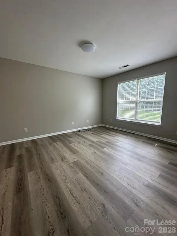14108 Riding Hill AVE, Charlotte, NC 28213