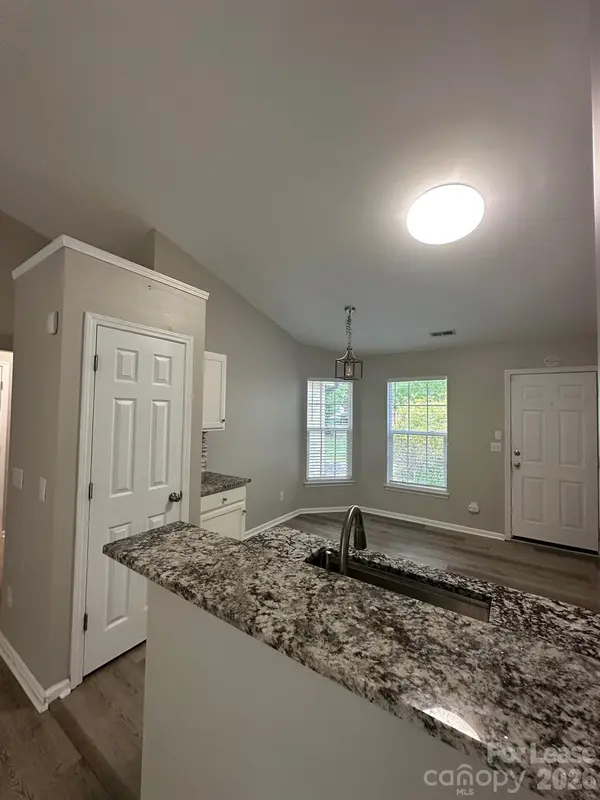14108 Riding Hill AVE, Charlotte, NC 28213