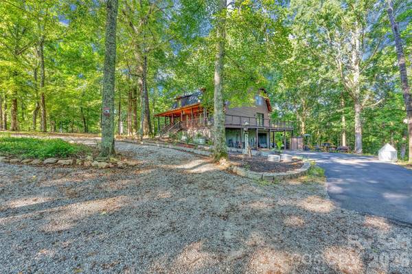 2440 Mount Lebanon RD, Campobello, SC 29322