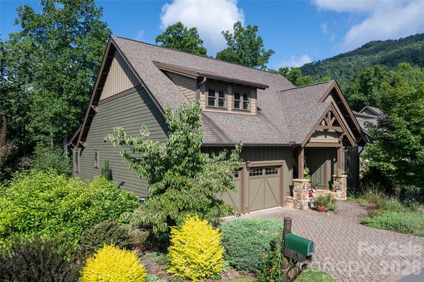 15 Stills Creek LOOP, Fairview, NC 28730