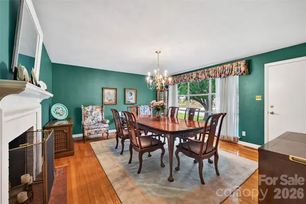 827 23rd AVE NE, Hickory, NC 28601