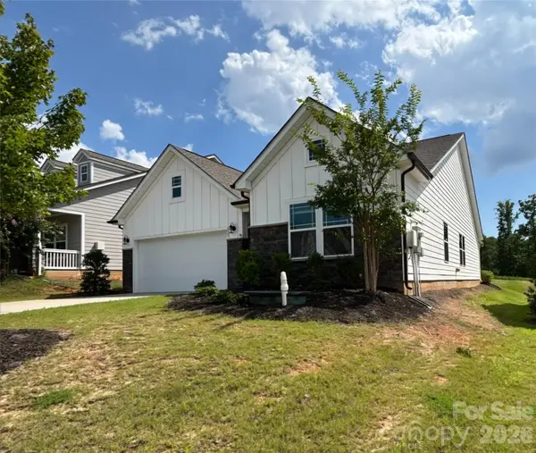 223 Old Harbor DR, Mount Gilead, NC 27306