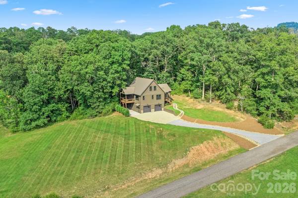 340 Porter Creek DR, Franklin, NC 28734