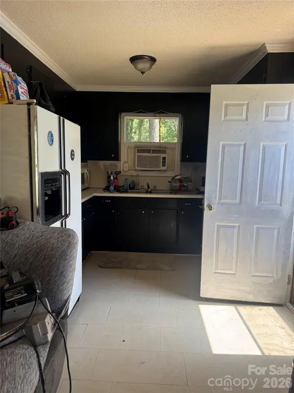 833 Wisteria WAY, Lancaster, SC 29720