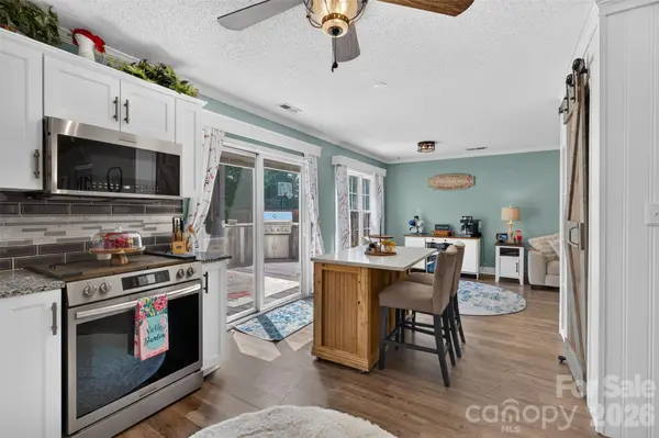 119 Milroy LN, Mooresville, NC 28115