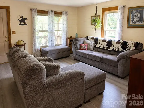 337 Liberty Grove Church RD, Taylorsville, NC 28681