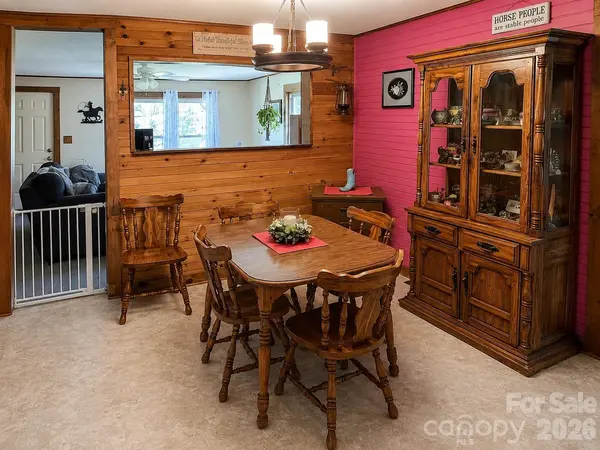337 Liberty Grove Church RD, Taylorsville, NC 28681