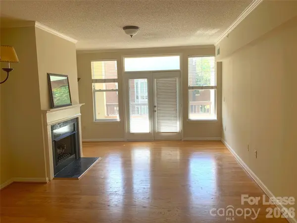 405 W 7th ST #208, Charlotte, NC 28202
