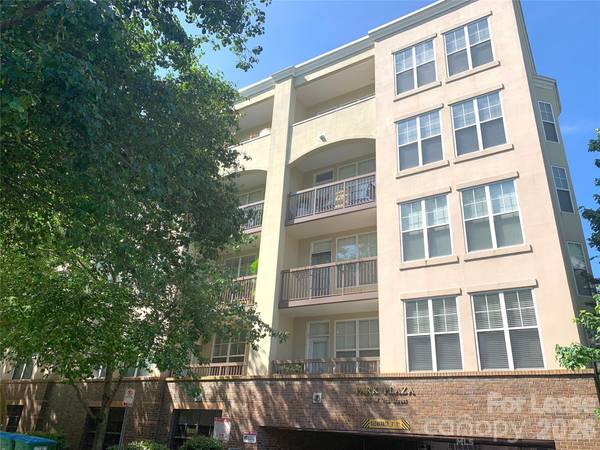 405 W 7th ST #208, Charlotte, NC 28202