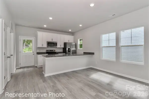 796 Hillard ST, Statesville, NC 28625