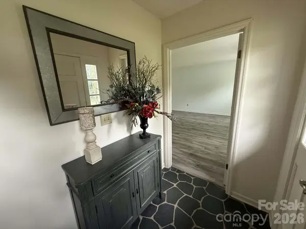 174 New Market RD, Tryon, NC 28782