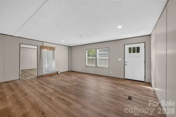4279 Bivens DR, Morganton, NC 28655
