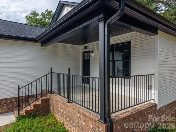 511 N State ST, Lincolnton, NC 28092
