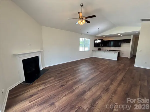 6816 Pennyroyal WAY, Charlotte, NC 28216
