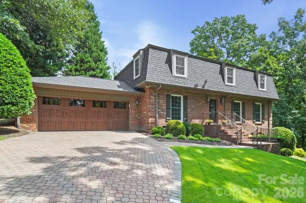200 Keyhole CT, Cramerton, NC 28032