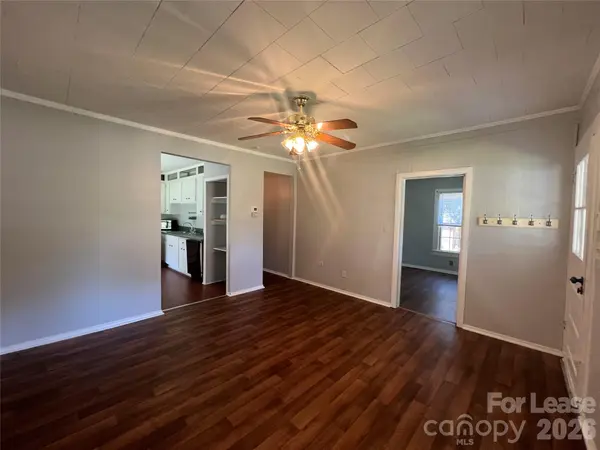 363 Pine ST, Mount Holly, NC 28120