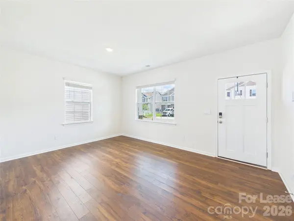 8185 Kennesaw DR, Gastonia, NC 28056