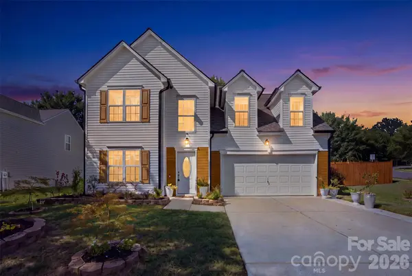 7204 Hidden Creek DR, Charlotte, NC 28214